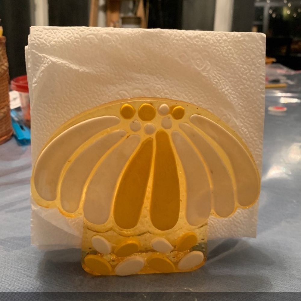 Adorable mid century resin acrylic napkin holder